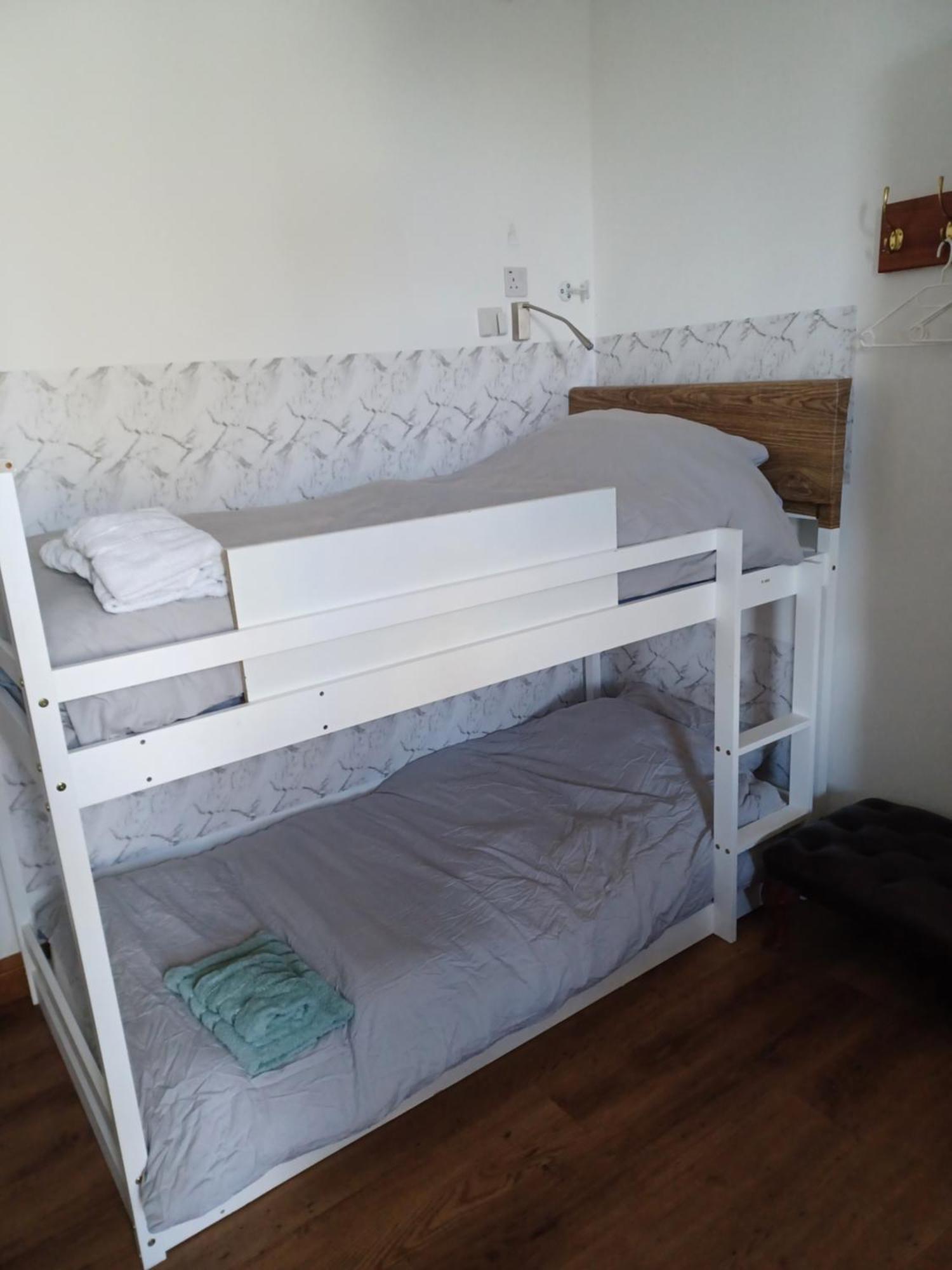 Voyage Hostel - Ensuite Family Rooms With Shared Kitchen Дуглас Екстер'єр фото